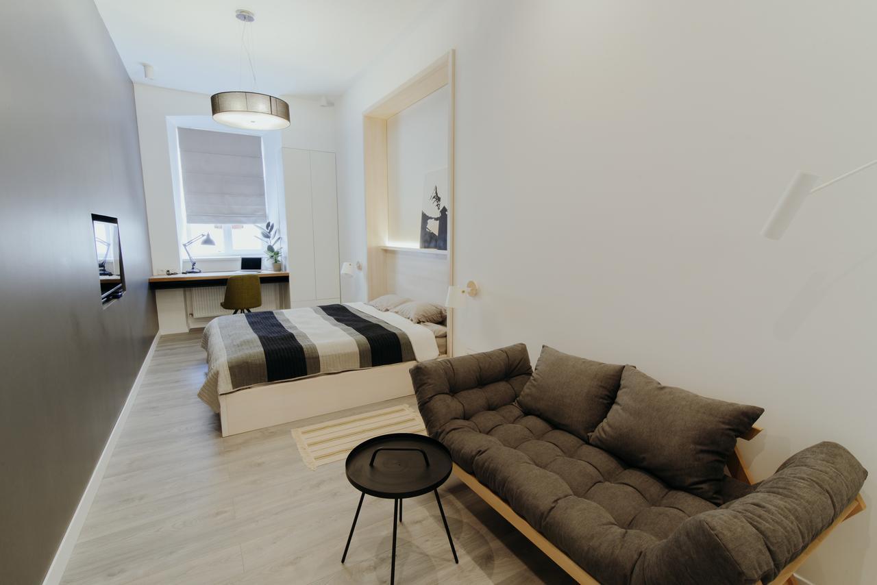 Apartment On Lesi Ukrainky Leopoli Esterno foto