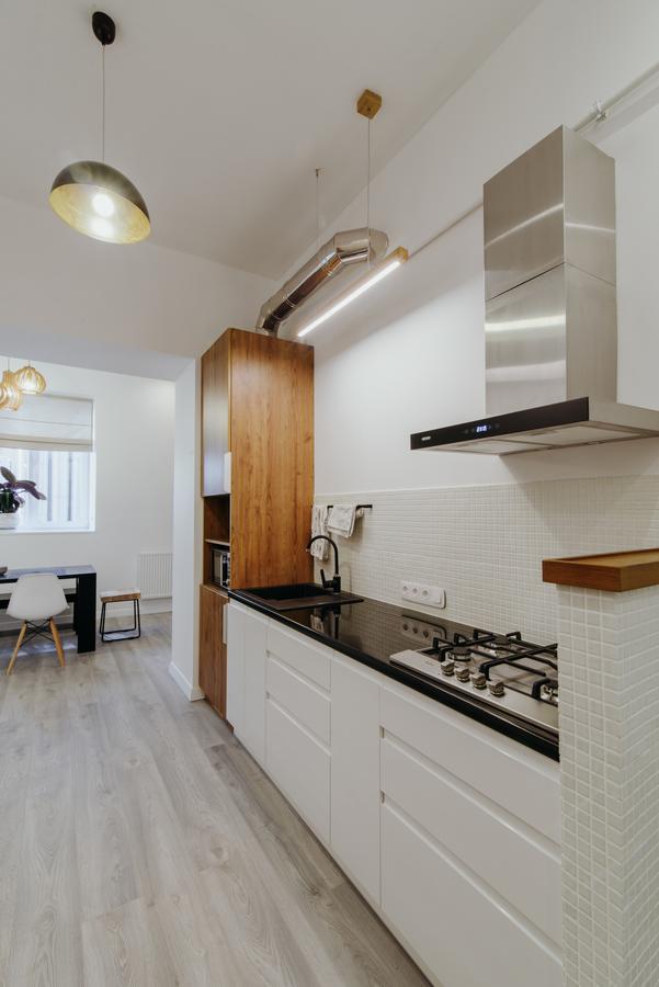 Apartment On Lesi Ukrainky Leopoli Esterno foto